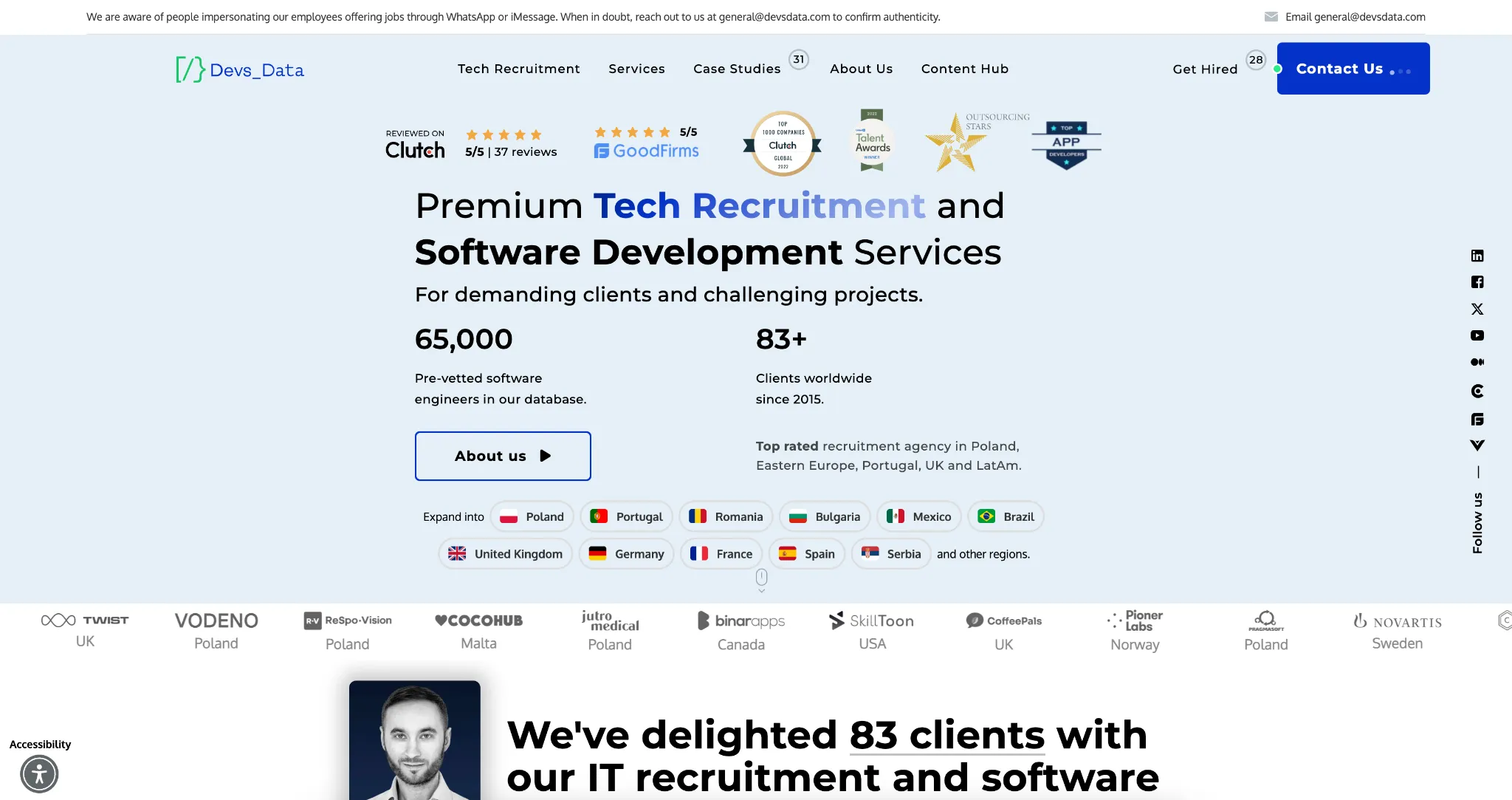 The screenshot of the Devs_Data webste